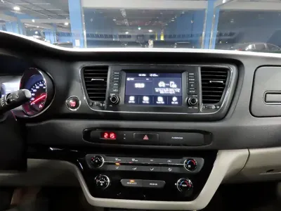 Kia Canival 2019, 211232 км, за 8500000 KRW - фото 13
