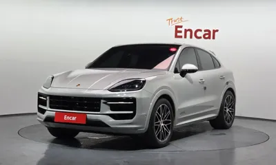 Porsche Cayenne · 2025 год