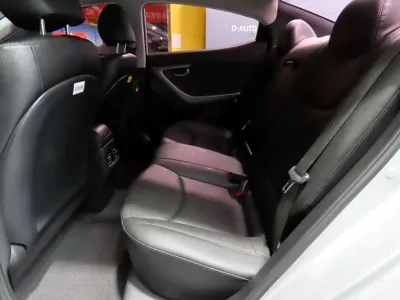Hyundai Avante 2015, 21446 км, за 4659.29 USD - фото 11