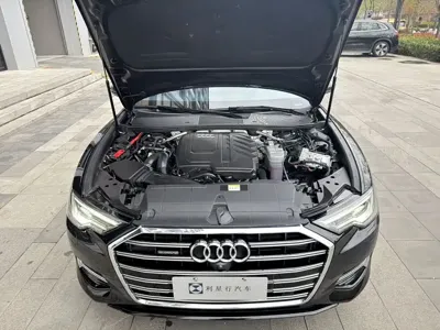 Audi A6L 2024, 32000 км, за 275000 CNY