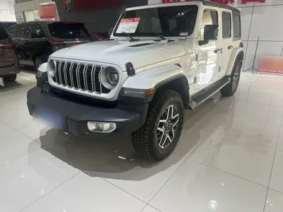Jeep Wrangler · 2024 год