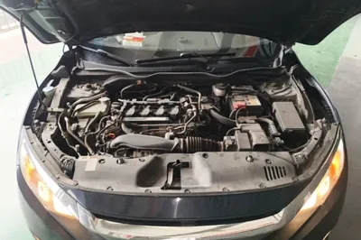 Honda Civic 2016, 80300 км, за 65104.15 CNY - фото 24