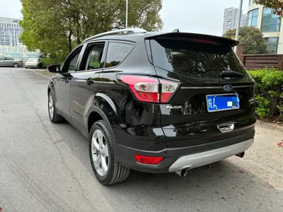 Ford Kuga 2017, 120000 км, за 28800 CNY