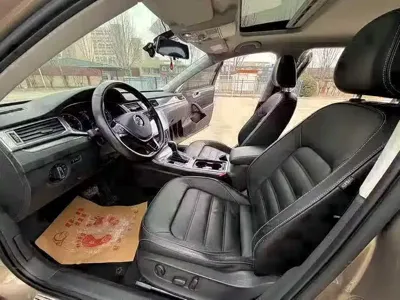 Volkswagen Passat 2016, 80000 км, за 49000 CNY - фото 7