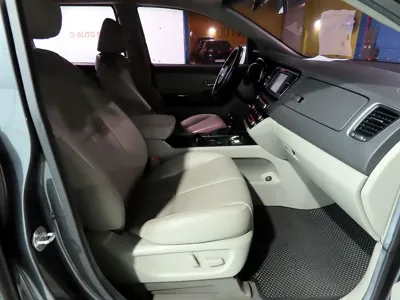 Kia Canival 2015, 201477 км, за 6800000 KRW - фото 11
