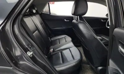 Kia Stonic 2018, 61411 км, за 11700000 KRW - фото 11