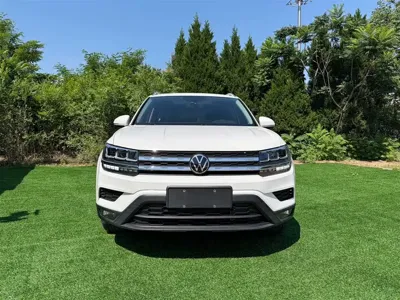 Volkswagen Tharu 2022, 13000 км, за 133800 CNY