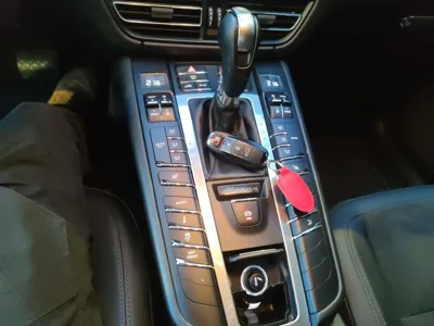 Porsche Macan 2018, 73300 км, за 195687.16 CNY - фото 14