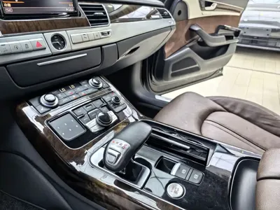 Audi A8 2016, 259000 км, за 128000 CNY - фото 8