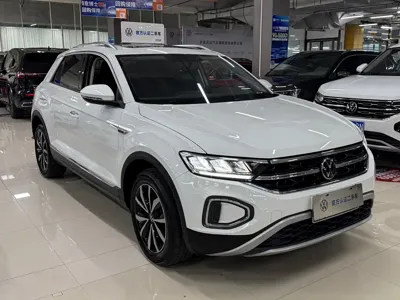 Volkswagen T-Roc 2023, 31000 км, за 121800 CNY - фото 3