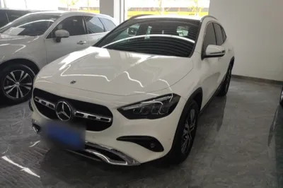 Mercedes-Benz GLA · 2024 год