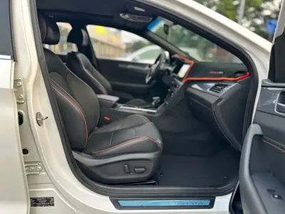Hyundai Sonata 2015, 99000 км, за 33800 CNY - фото 13