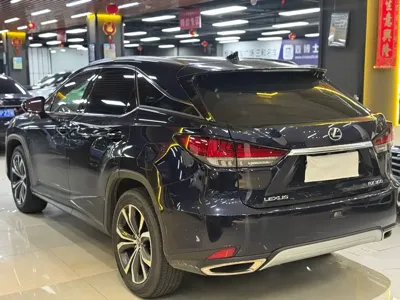 Lexus RX 2022, 50000 км, за 193800 CNY - фото 9