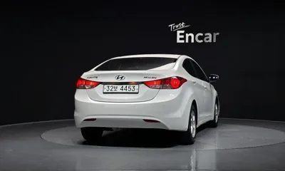 Hyundai Avante 2011, 139690 км, за 3900000 KRW