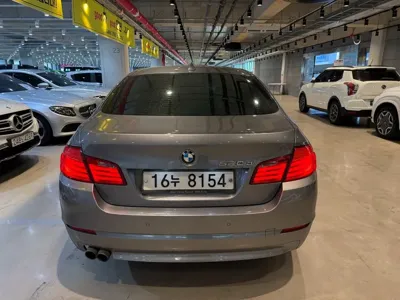 BMW 5-Series 2012, 261000 км, за 6900000 KRW