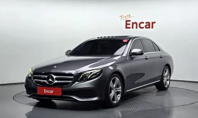 Mercedes-Benz E-Class · 2017 год