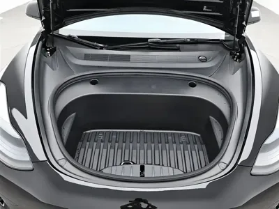 Tesla Model 3 2022, 26200 км, за 146800 CNY - фото 18