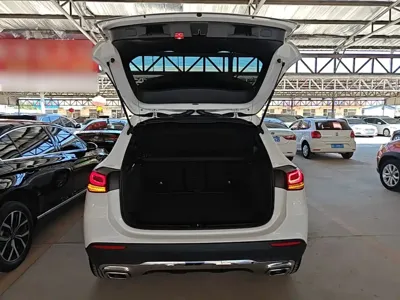 Mercedes-Benz GLA 2023, 57800 км, за 124900 CNY - фото 19