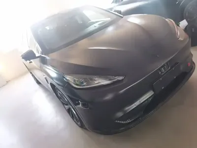 Arcfox Alpha S 2023, 56000 км, за 103400 CNY
