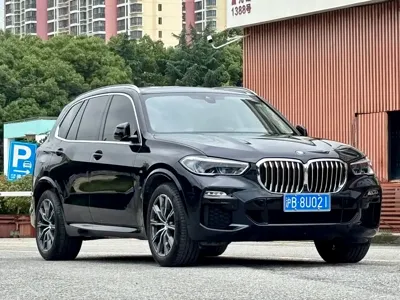 BMW X5 (Import) 2022, 41900 км, за 358800 CNY