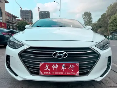 Hyundai Elantra 2019, 98000 км, за 43800 CNY - фото 2