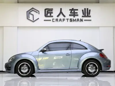 Volkswagen Beetle 2019, 35000 км, за 98000 CNY