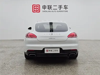 Porsche Panamera 2016, 65300 км, за 251000 CNY