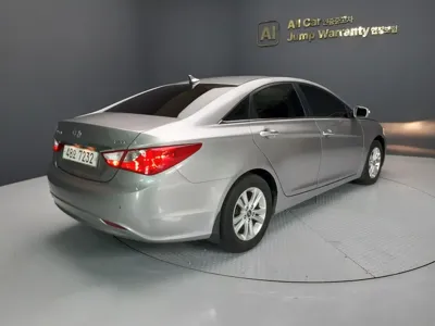 Hyundai Sonata 2010, 123000 км, за 3550000 KRW - фото 2