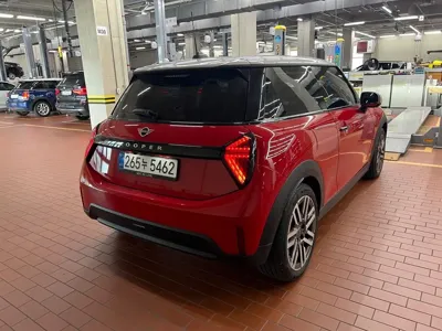 MINI Cooper 2025, 4220 км, за 29500000 KRW