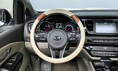Kia Canival 2018, 170144 км, за 12300000 KRW - фото 13