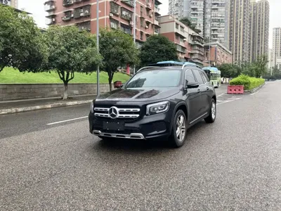 Mercedes-Benz GLB · 2022 год