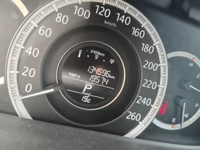 Honda Accord 2015, 134600 км, за 67422.26 CNY - фото 11