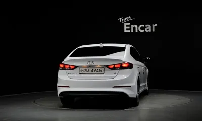 Hyundai Avante 2018, 71561 км, за 11000000 KRW