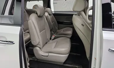 Kia Canival 2016, 75941 км, за 13800000 KRW - фото 11
