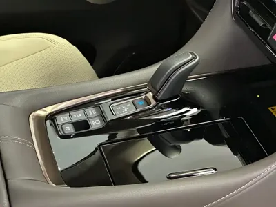 Toyota Vellfire 2025, 3000 км, за 848000 CNY - фото 12