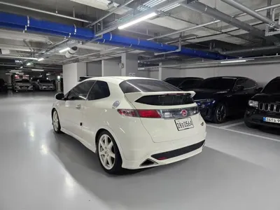 Honda Civic 2010, 18000 км, за 33500000 KRW - фото 6
