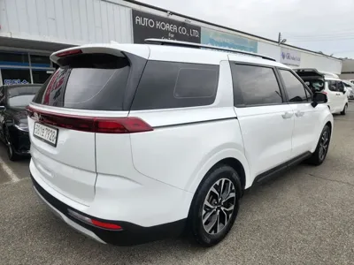 Kia Canival 2023, 71000 км, за 22900000 KRW