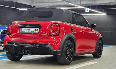 MINI Cooper Convertible 2024, 9609 км, за 37000000 KRW