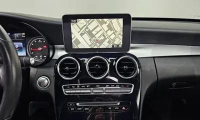 Mercedes-Benz C-Class 2018, 129877 км, за 13300000 KRW - фото 12