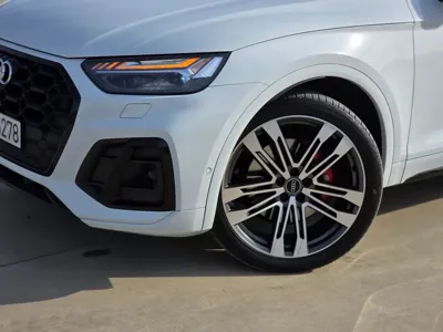 Audi SQ5 2022, 39187 км, за 59000000 KRW