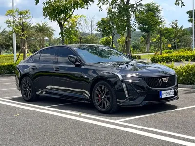 Cadillac CT5 2023, 50000 км, за 158800 CNY
