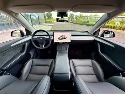 Tesla Model Y 2023, 32000 км, за 189800 CNY - фото 13