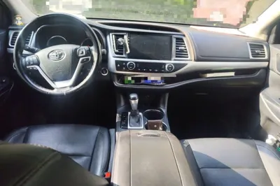 Toyota Highlander 2015, 68800 км, за 99141.58 CNY - фото 10