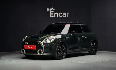 MINI Cooper · 2023 год