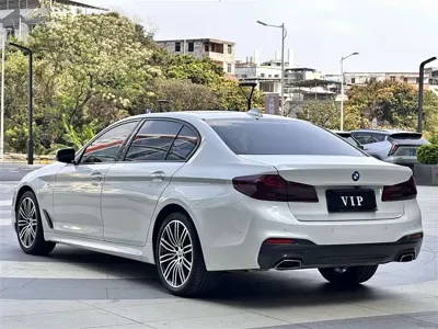 BMW 5 Series 2018, 73000 км, за 153800 CNY - фото 7