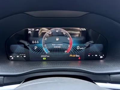 Skoda Karoq 2023, 25400 км, за 148800 CNY - фото 13
