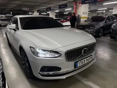 Volvo S90 2023, 74000 км, за 21710000 KRW