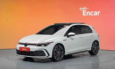 Volkswagen Golf · 2024 год