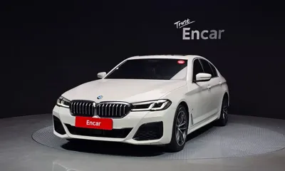 BMW 5-Series · 2021 год