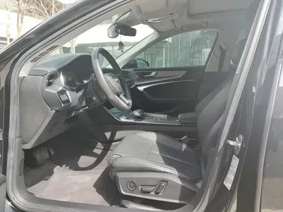 Audi A6L 2019, 96900 км, за 178100 CNY - фото 11